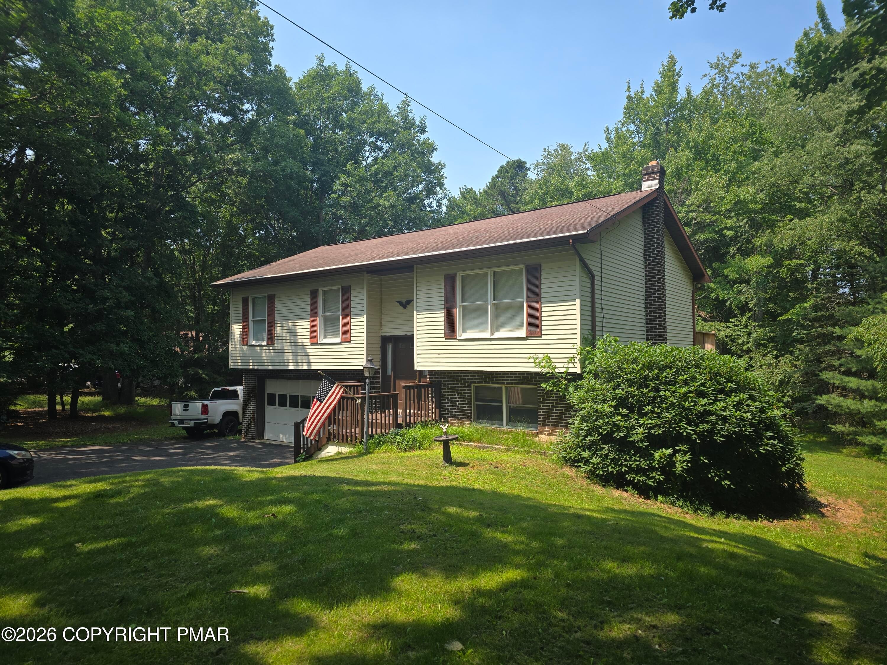 147 Indian Trail