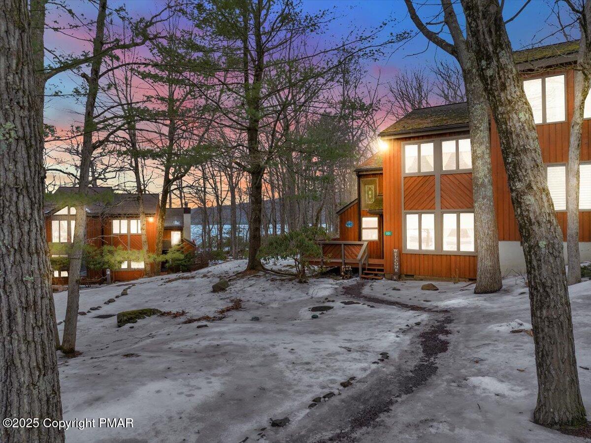 101 Ruffed Grouse Court, Lake Harmony, Pennsylvania image 1