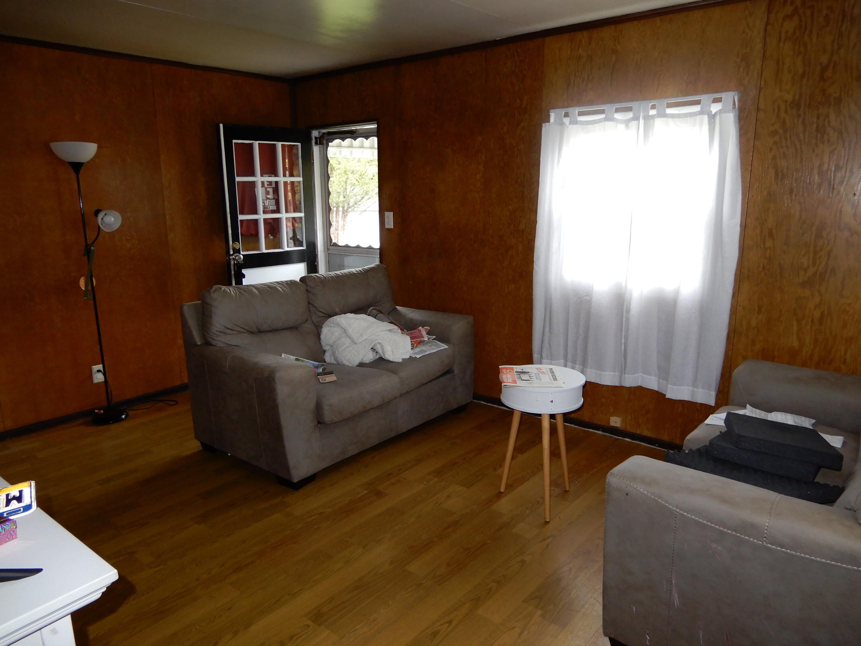615 Queen Street, Stroudsburg, Pennsylvania image 3