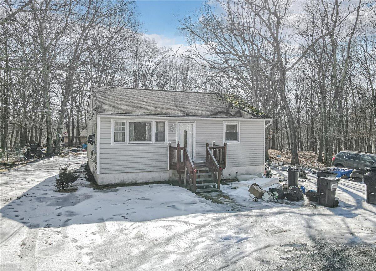 1148 Bluebird Lane, Bushkill, Pennsylvania image 6