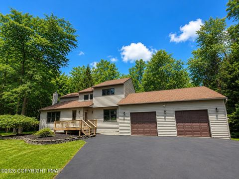 Homes For Sale - 419 Main Street<br/> Wayne County, Gouldsboro, PA 18424