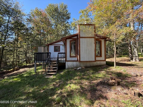 Homes For Sale - 3319 Buck Run<br/> Tobyhanna, PA 18466