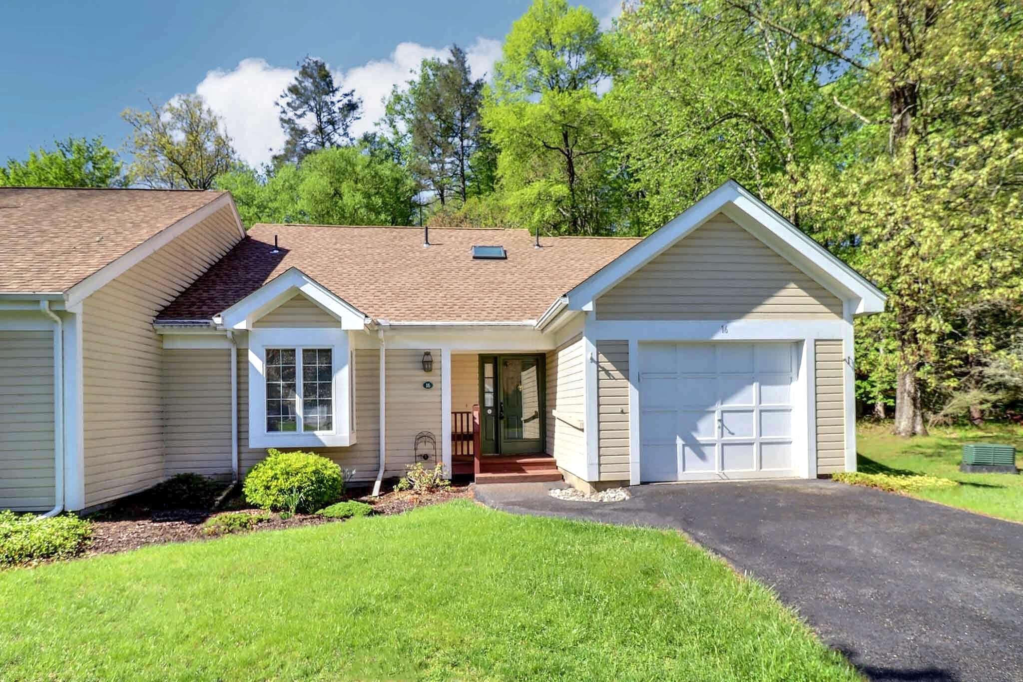 16 Turtle Way, Stroudsburg, Pennsylvania image 2