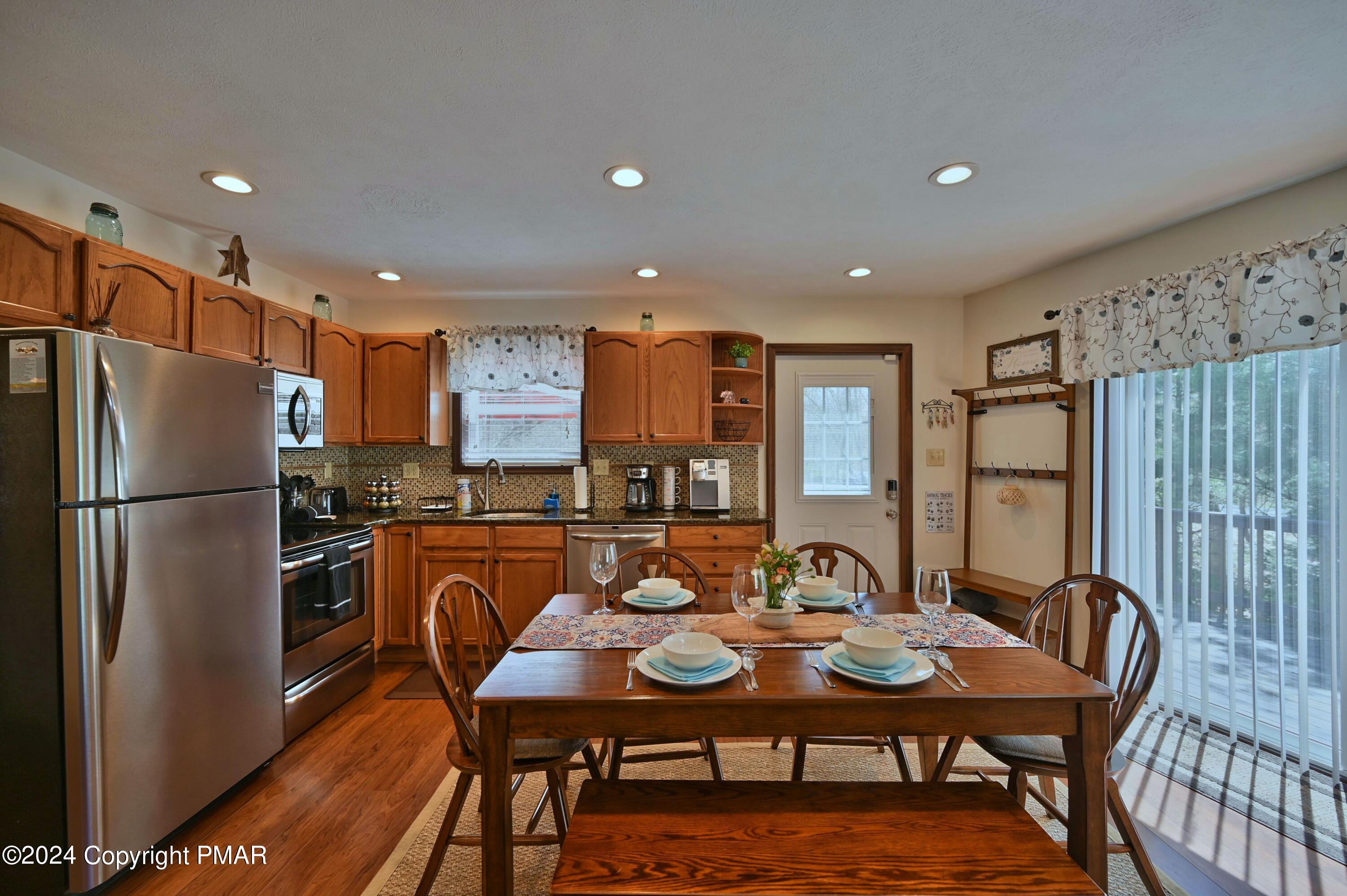 292 Mckuen Way, Albrightsville, Pennsylvania image 12