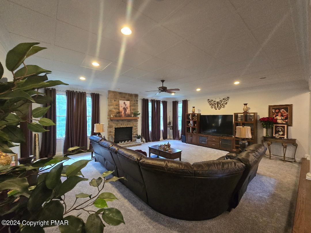 165 Rising Meadow Way, East Stroudsburg, Pennsylvania image 39