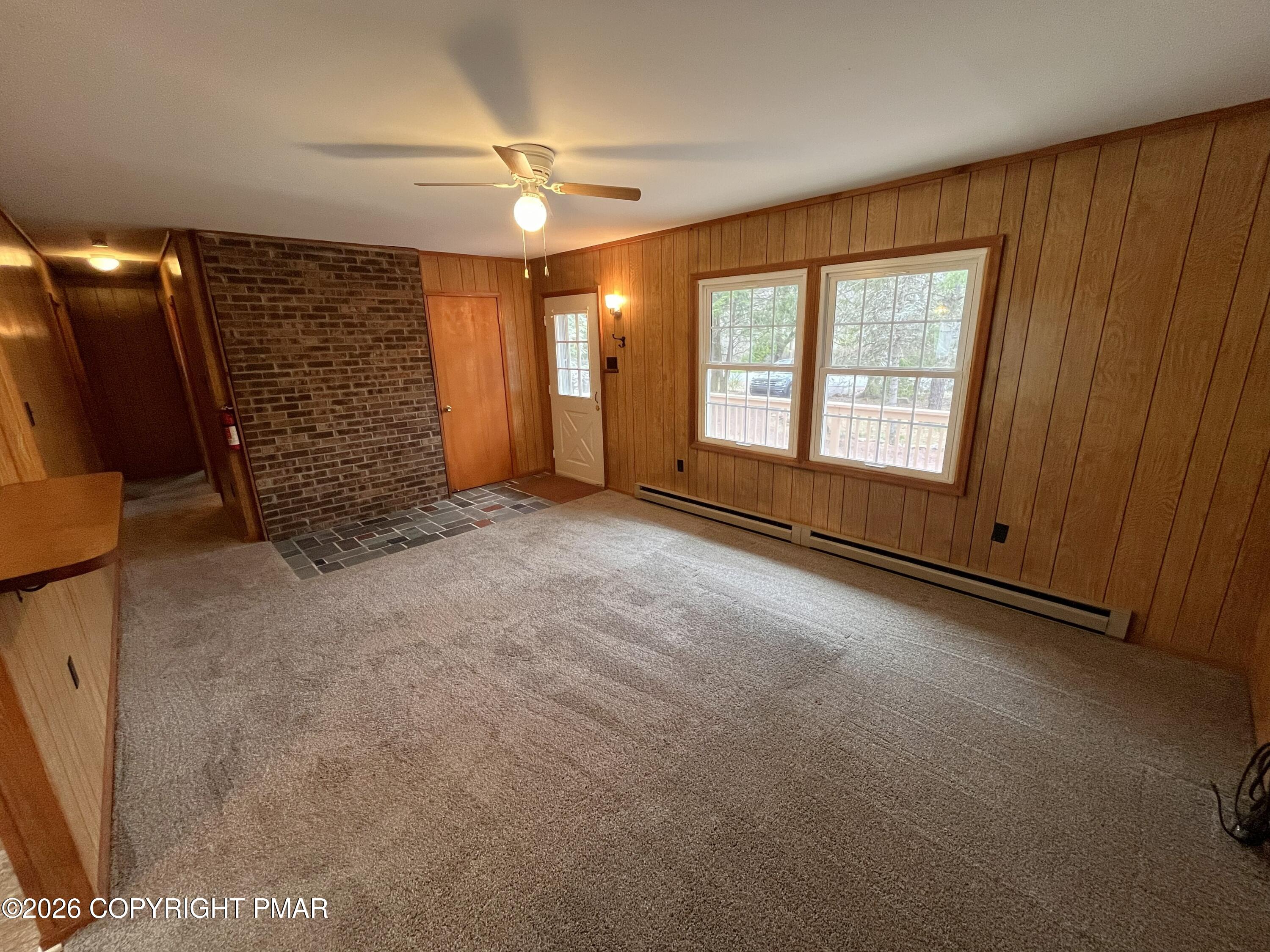 216 Towmensing Trail