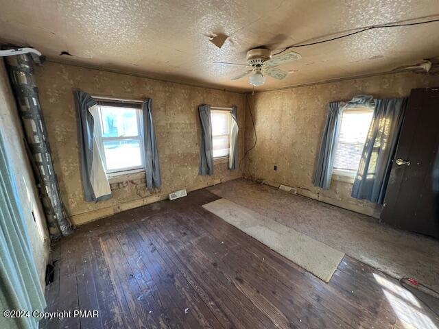 80 Sullivan Street, Canton, Pennsylvania image 12