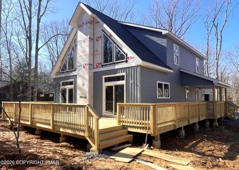 Apartment For Sale - 101 White Oak Drive<br/> Carbon County, Jim Thorpe, PA 18229