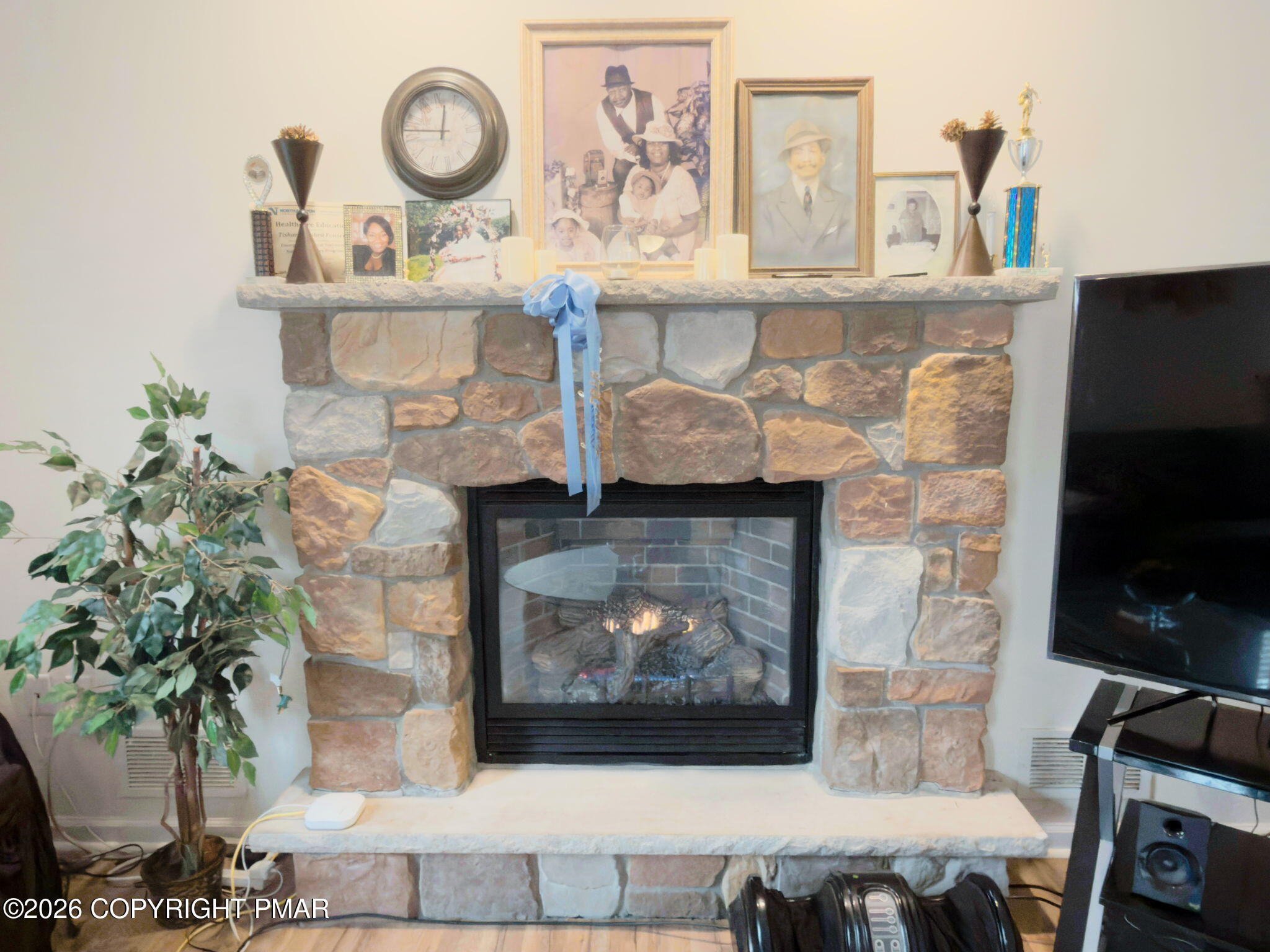 6017 Boardwalk Drive