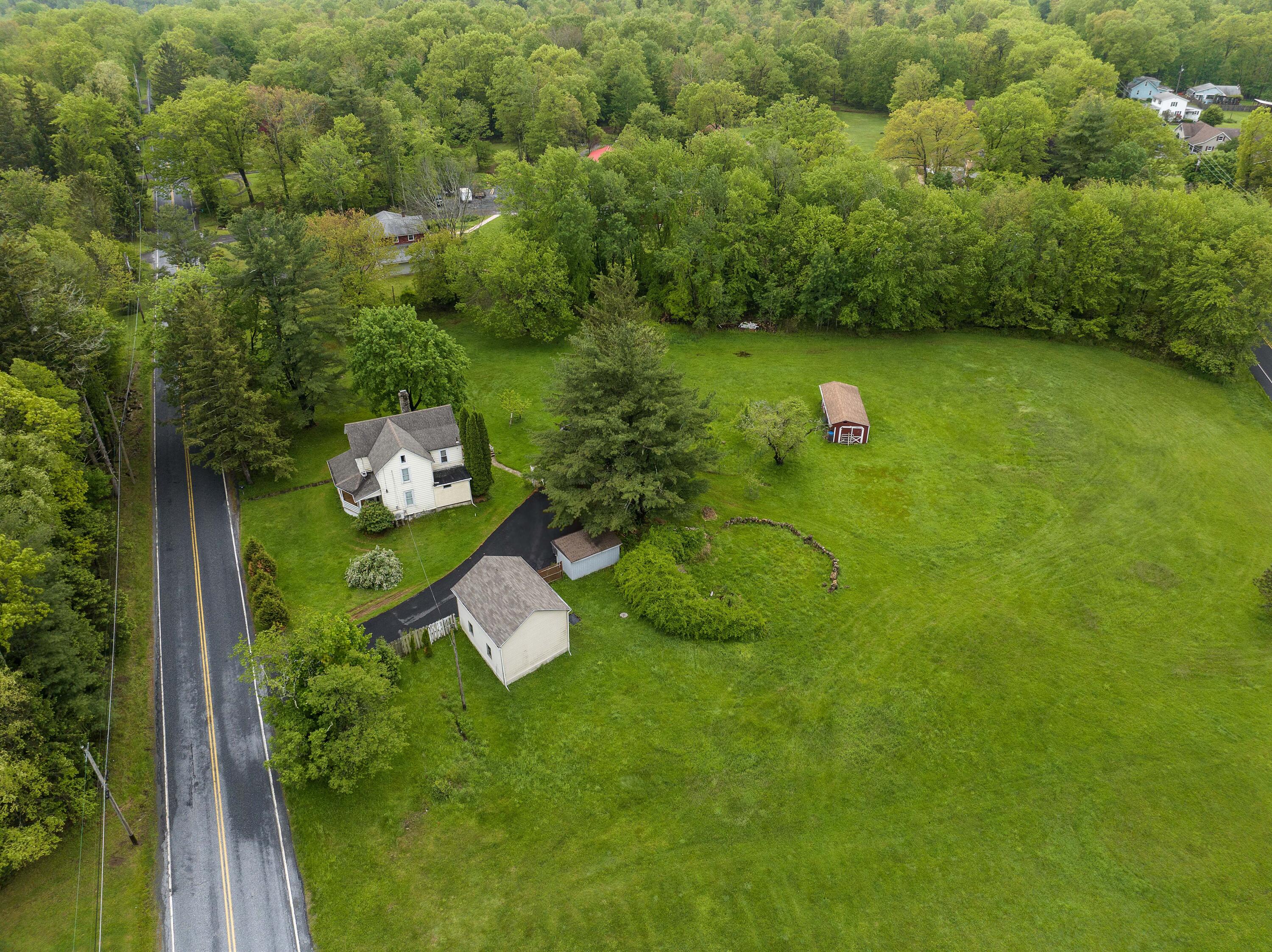 349 Carlton Road, Mount Pocono, Pennsylvania image 6
