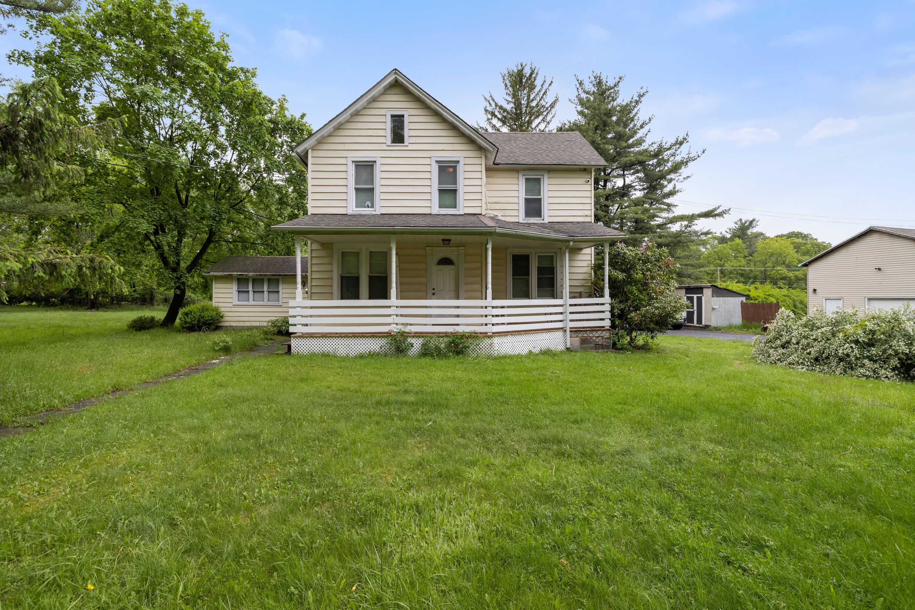 349 Carlton Road, Mount Pocono, Pennsylvania image 1