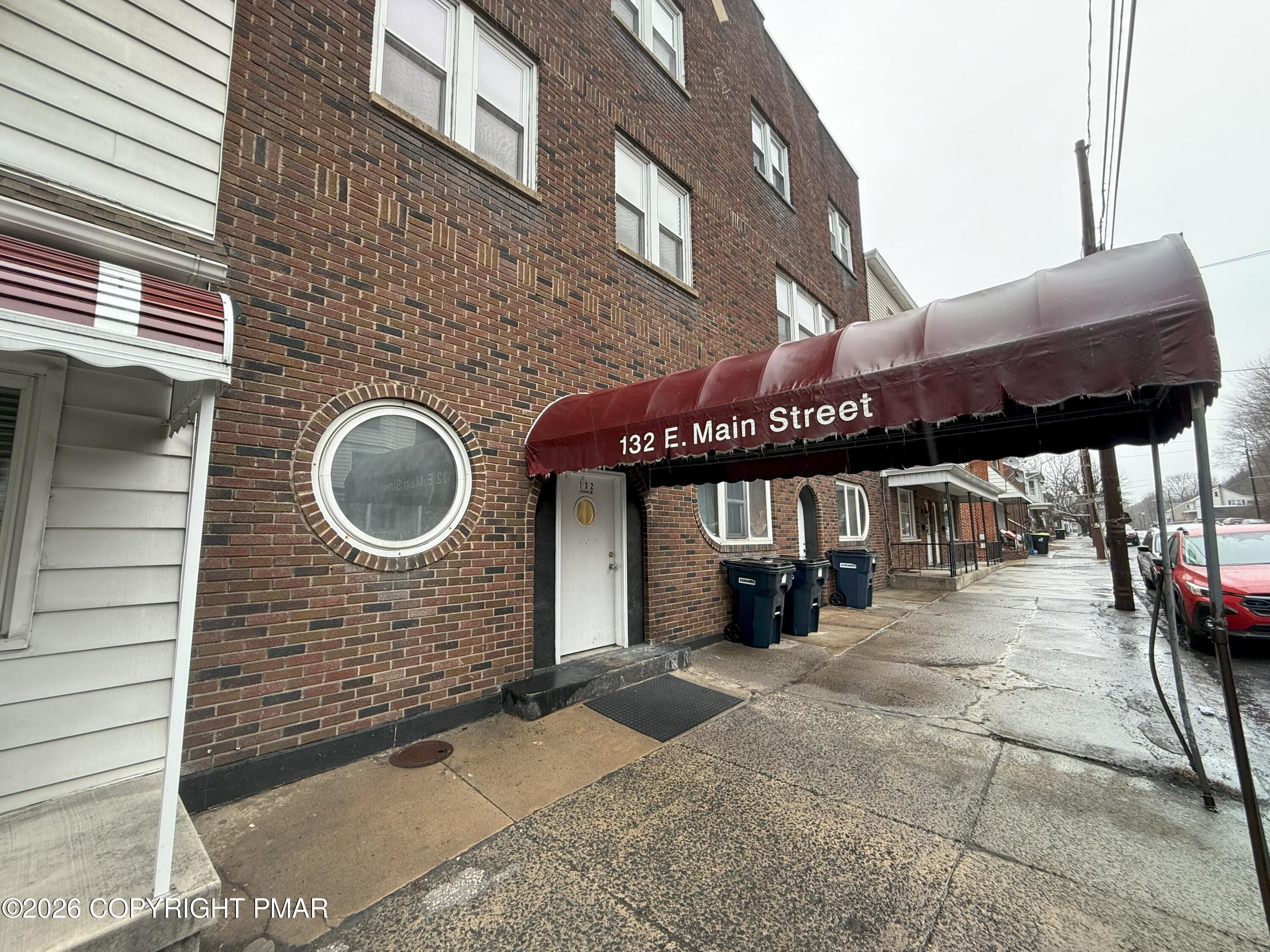 132 E Main St, Girardville, PA 17935