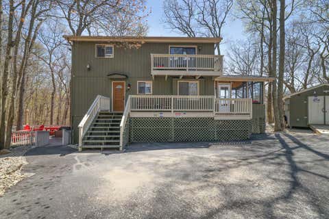 Homes For Rent - 163 Cambridge Court<br/> Bushkill, PA 18324