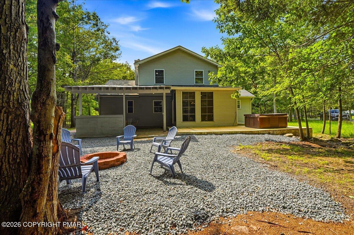 4116 Low Ridge Road