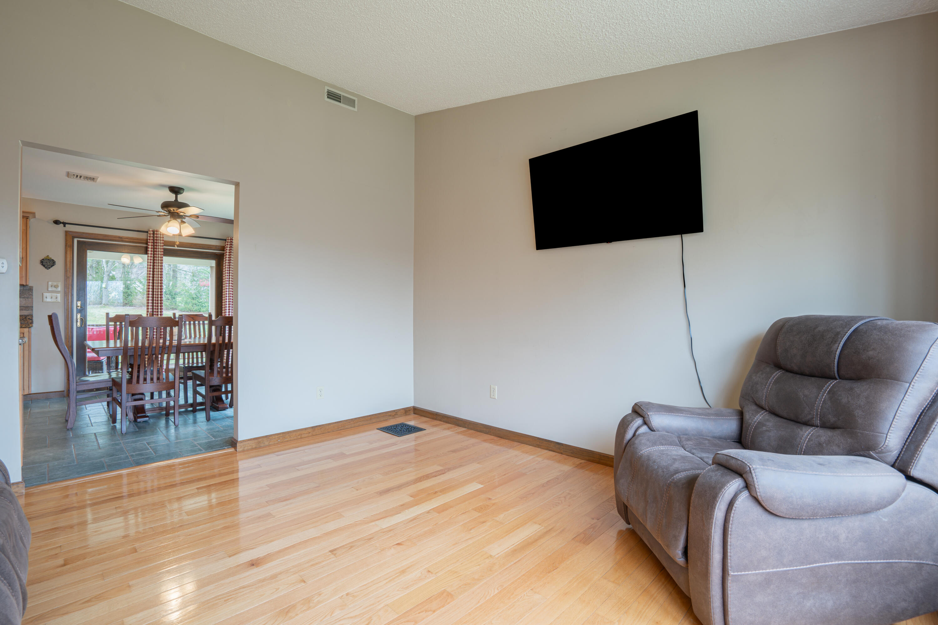 533 Rolling Pines Drive, Saylorsburg, Pennsylvania image 14