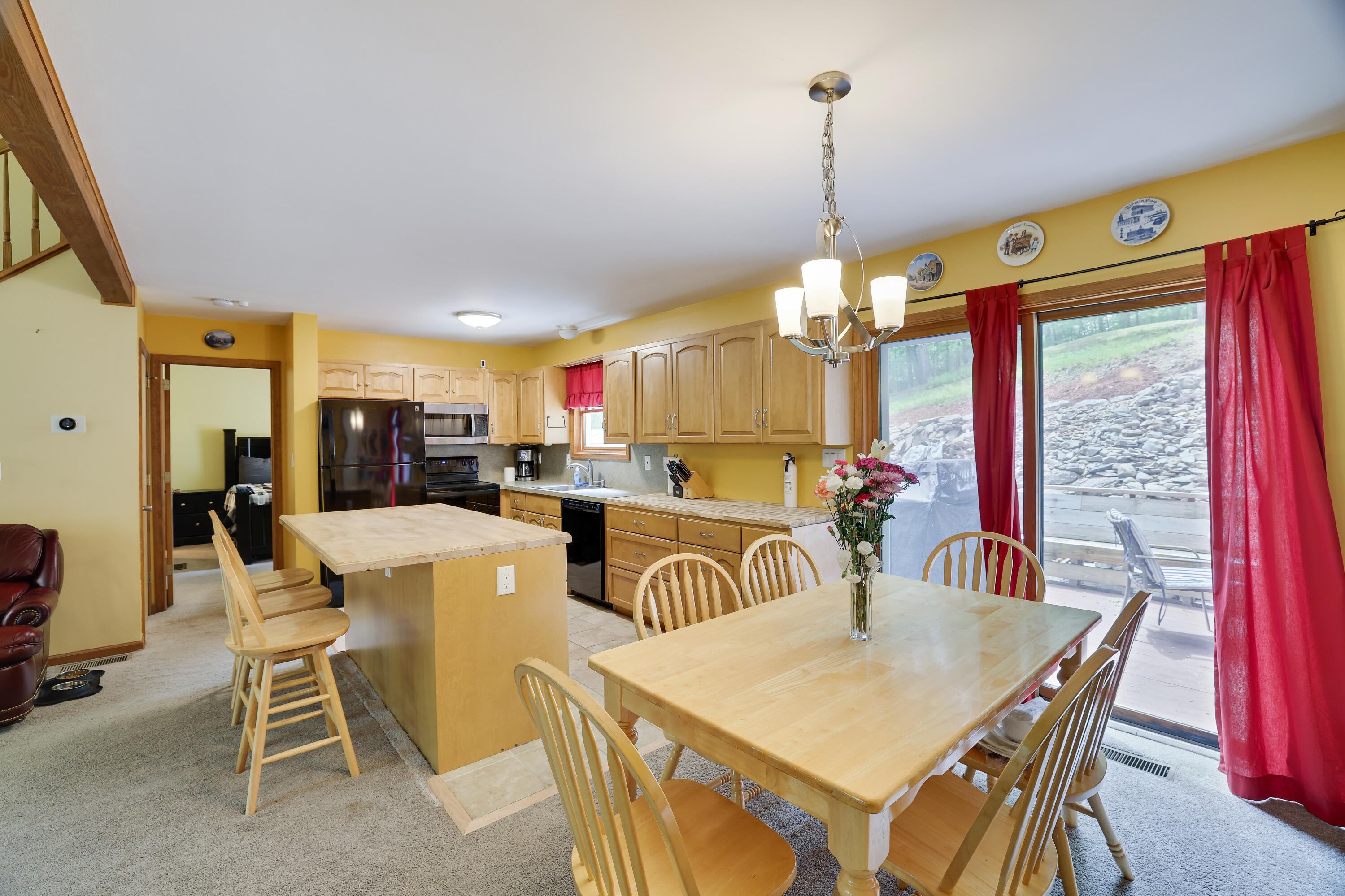5093 Yukon Drive, East Stroudsburg, Pennsylvania image 6