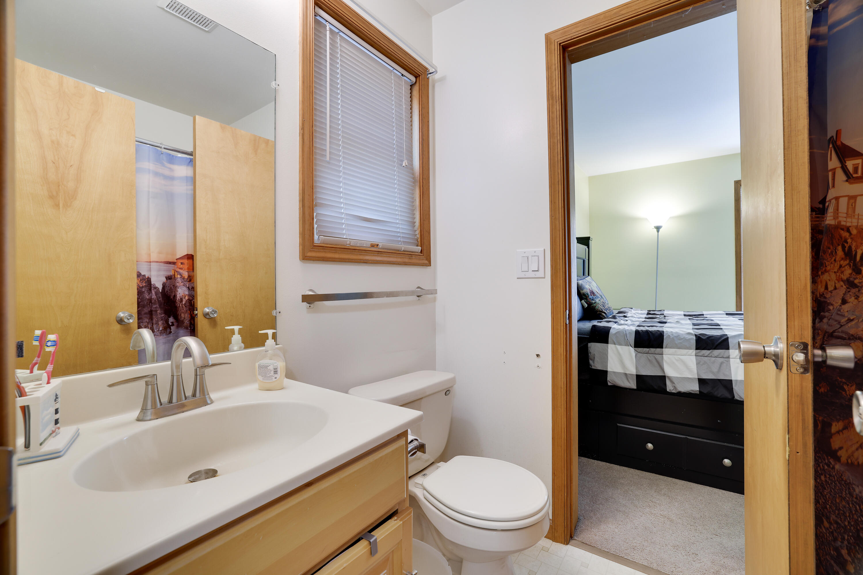 5093 Yukon Drive, East Stroudsburg, Pennsylvania image 11