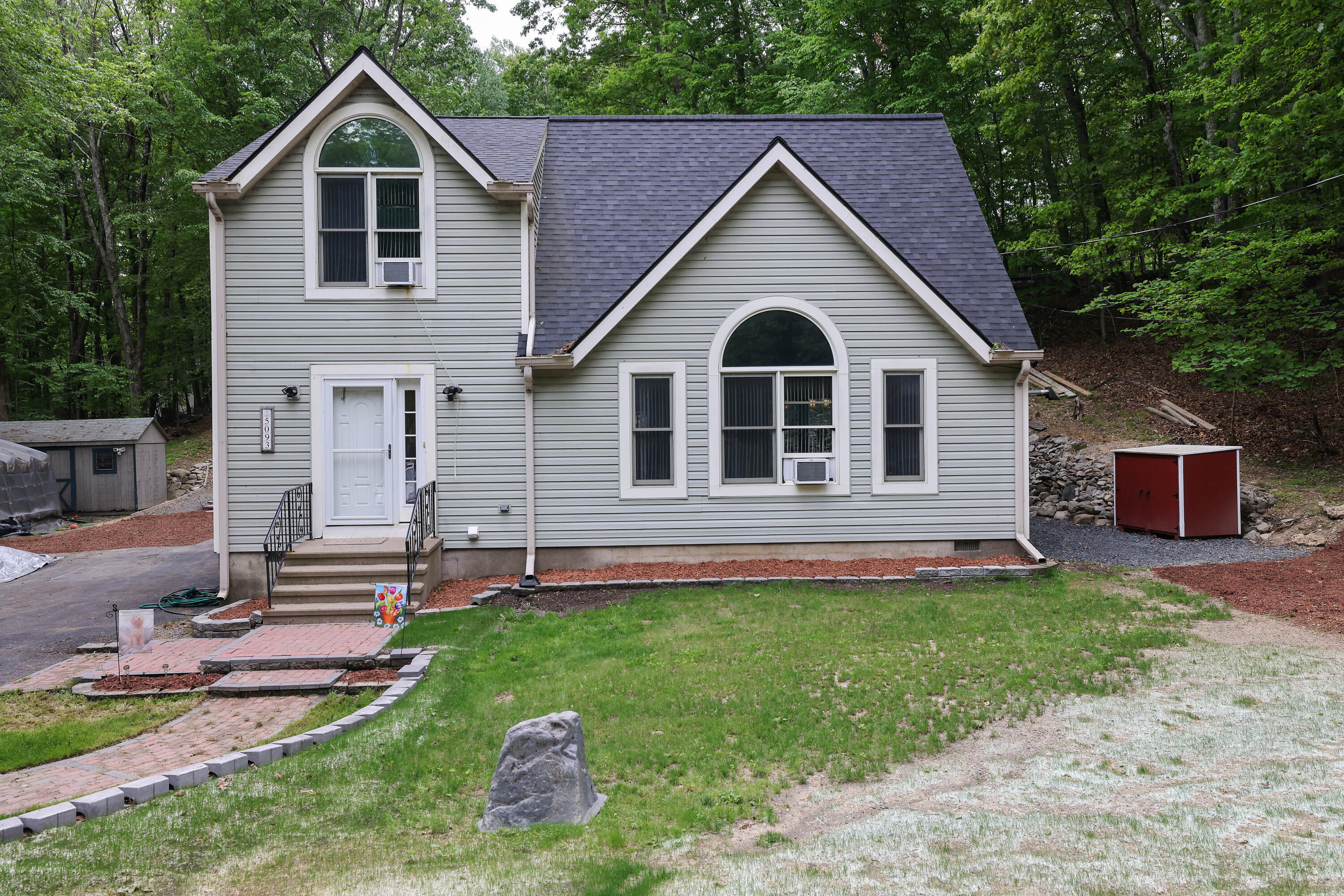 5093 Yukon Drive, East Stroudsburg, Pennsylvania image 2