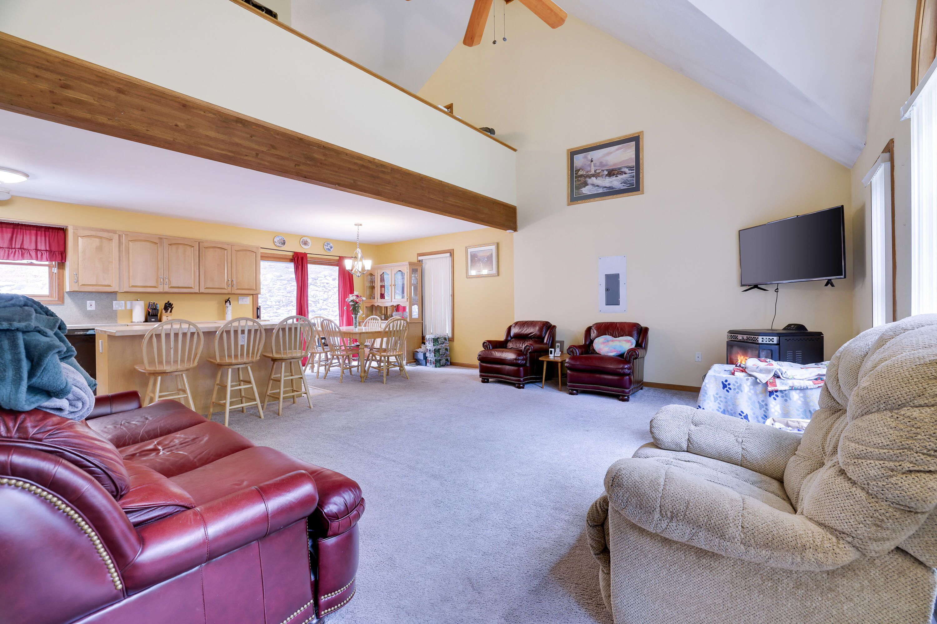 5093 Yukon Drive, East Stroudsburg, Pennsylvania image 3
