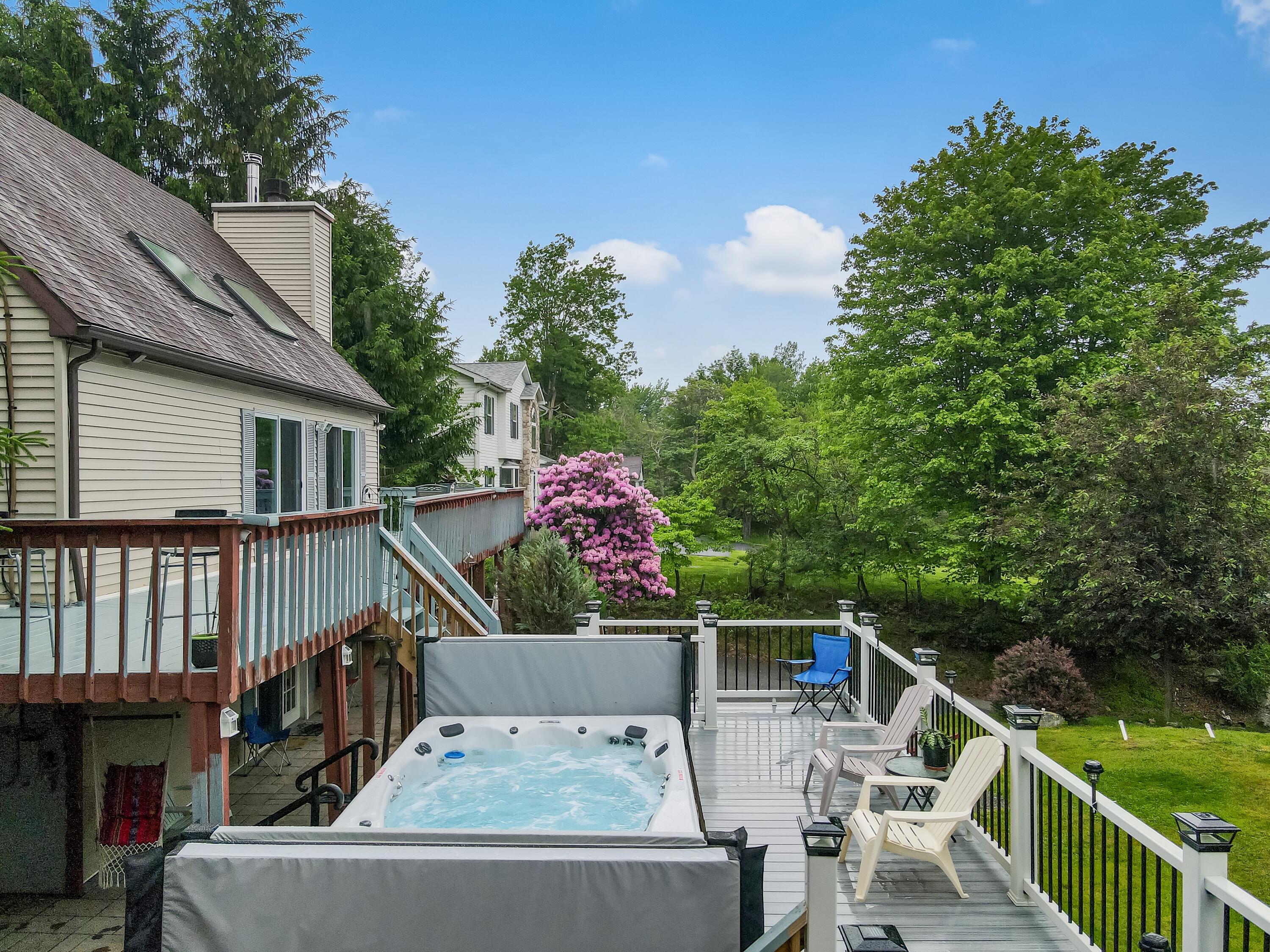 1651 Glade Drive, Long Pond, Pennsylvania image 10