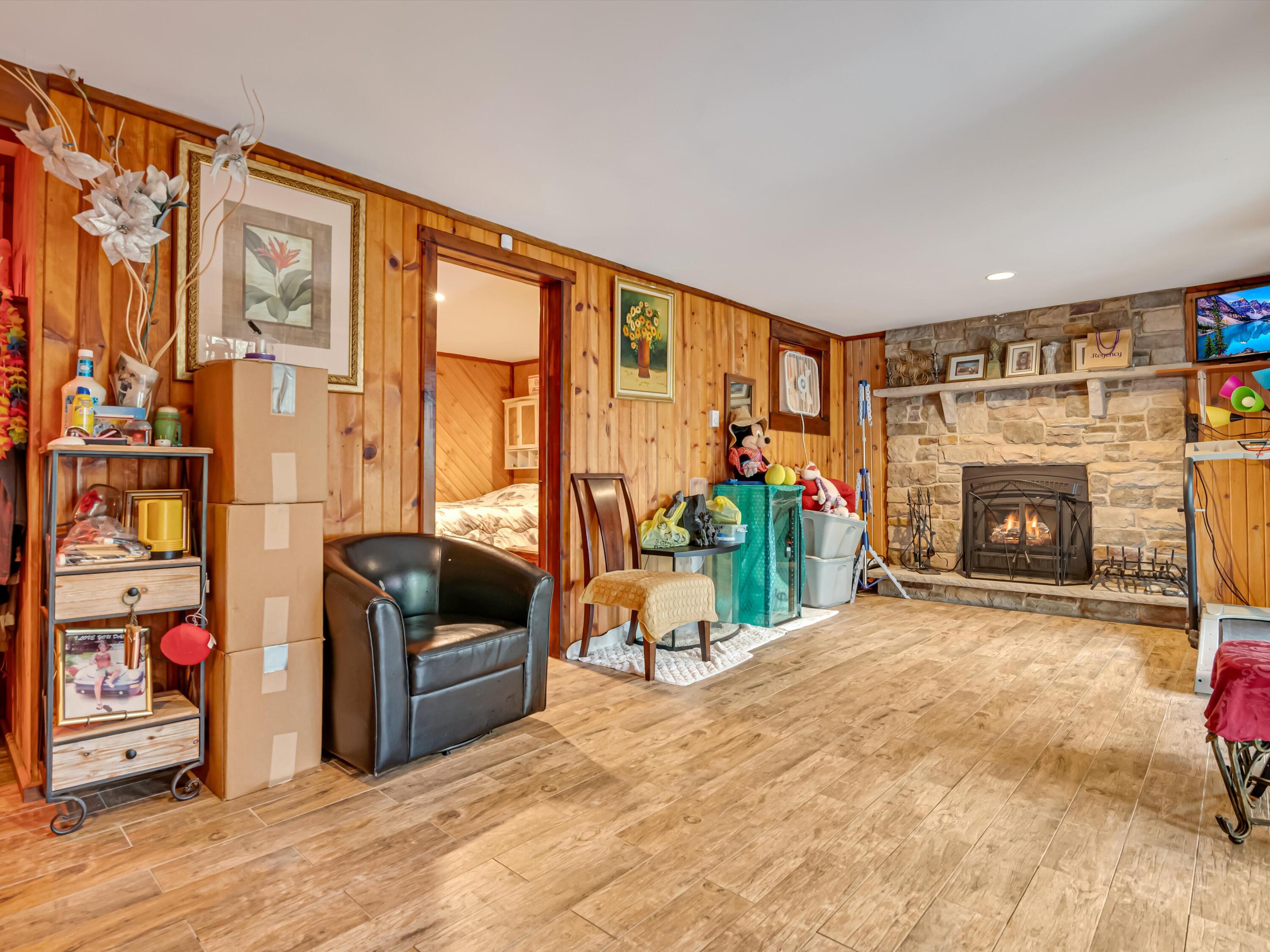 1651 Glade Drive, Long Pond, Pennsylvania image 50