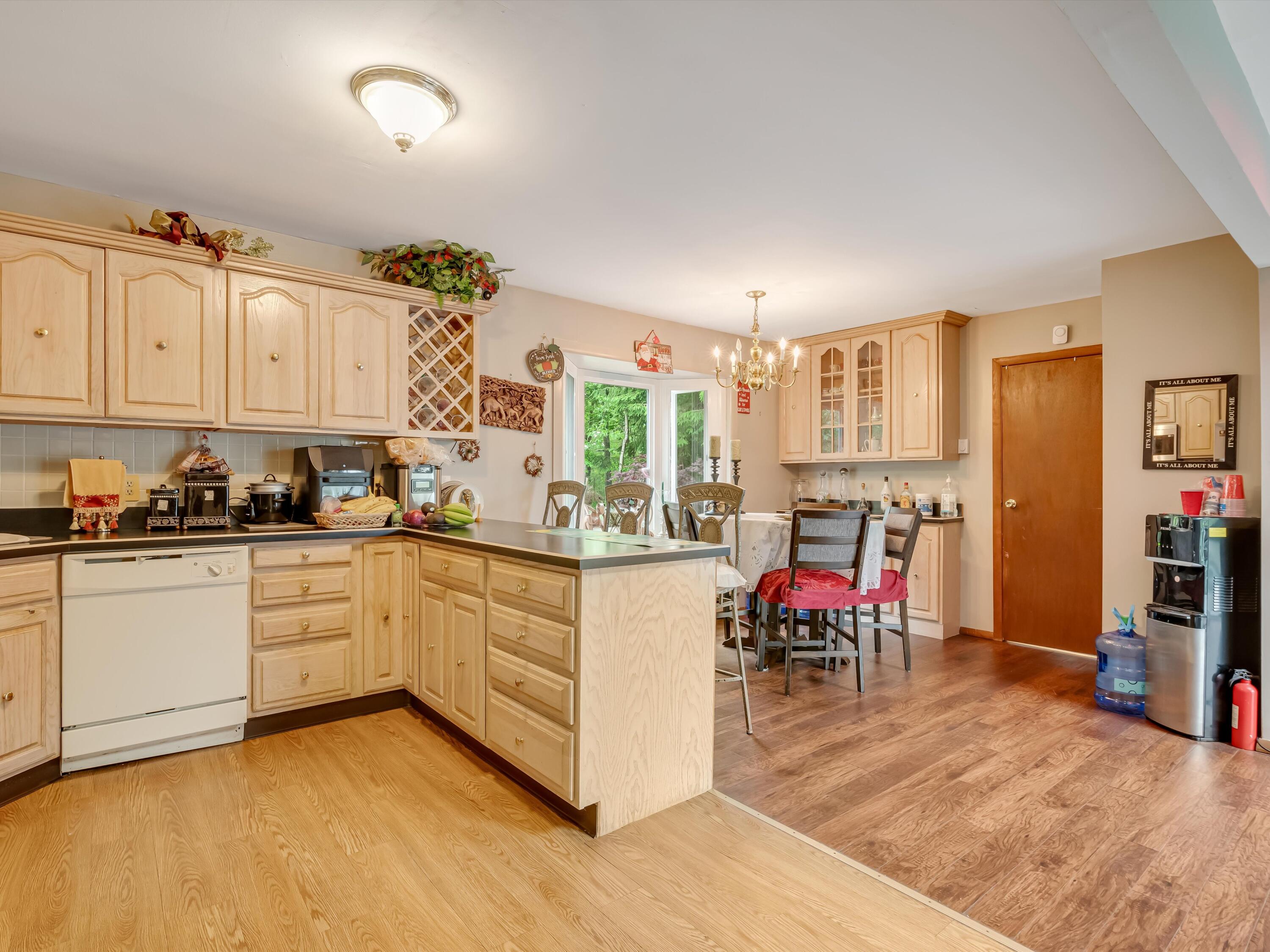1651 Glade Drive, Long Pond, Pennsylvania image 28