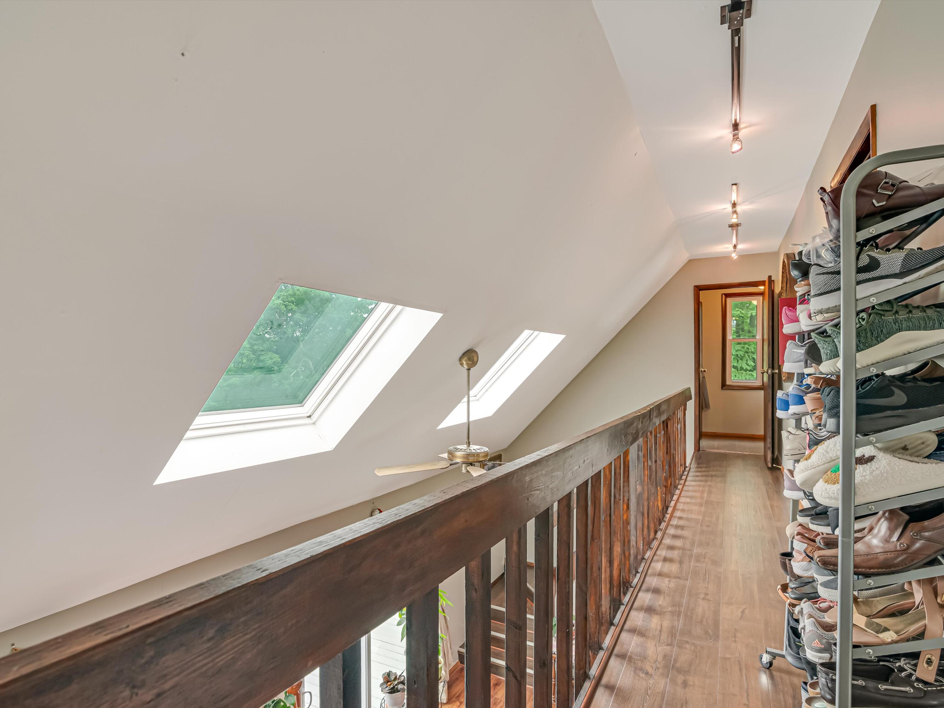 1651 Glade Drive, Long Pond, Pennsylvania image 38
