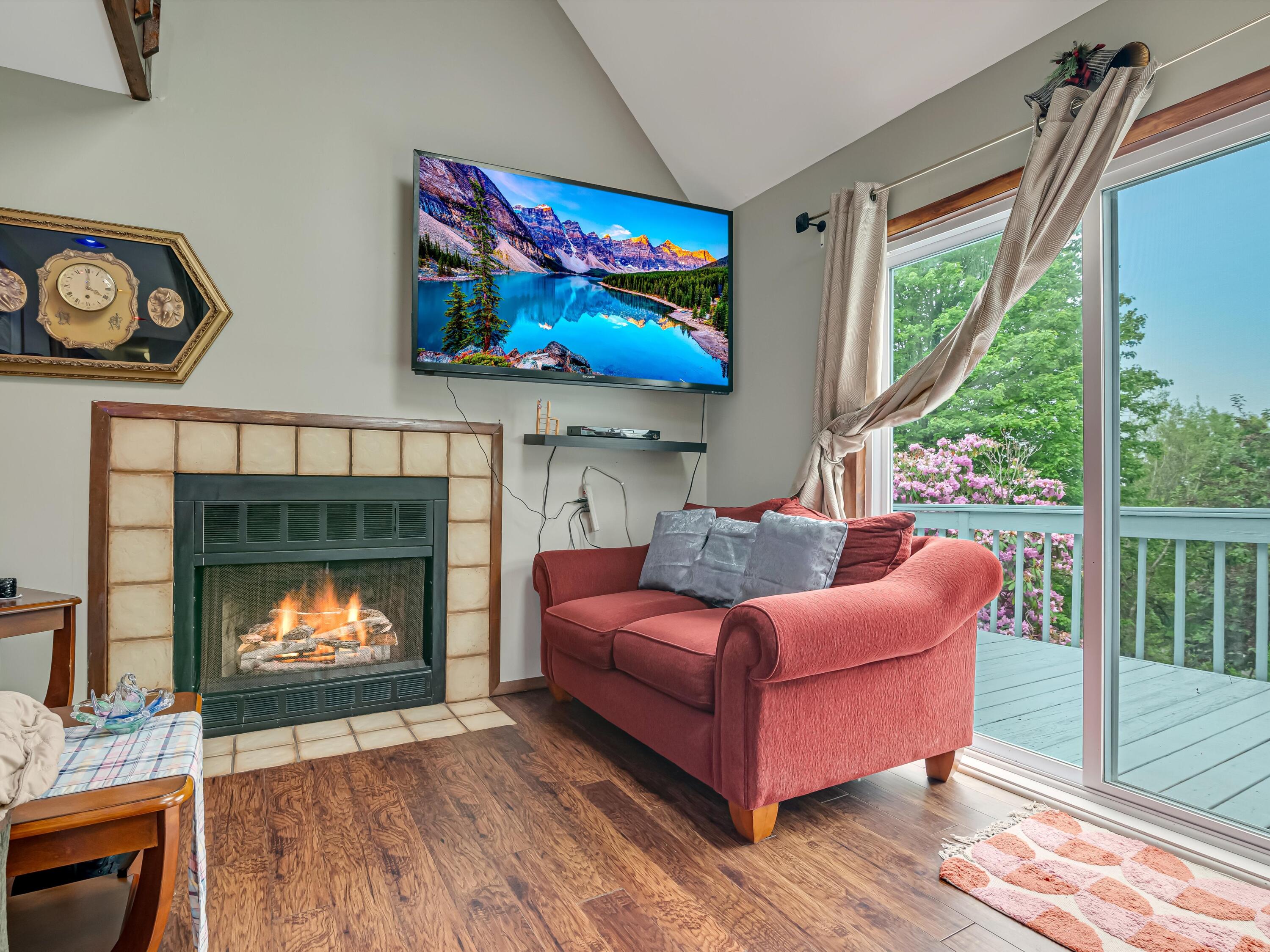 1651 Glade Drive, Long Pond, Pennsylvania image 22