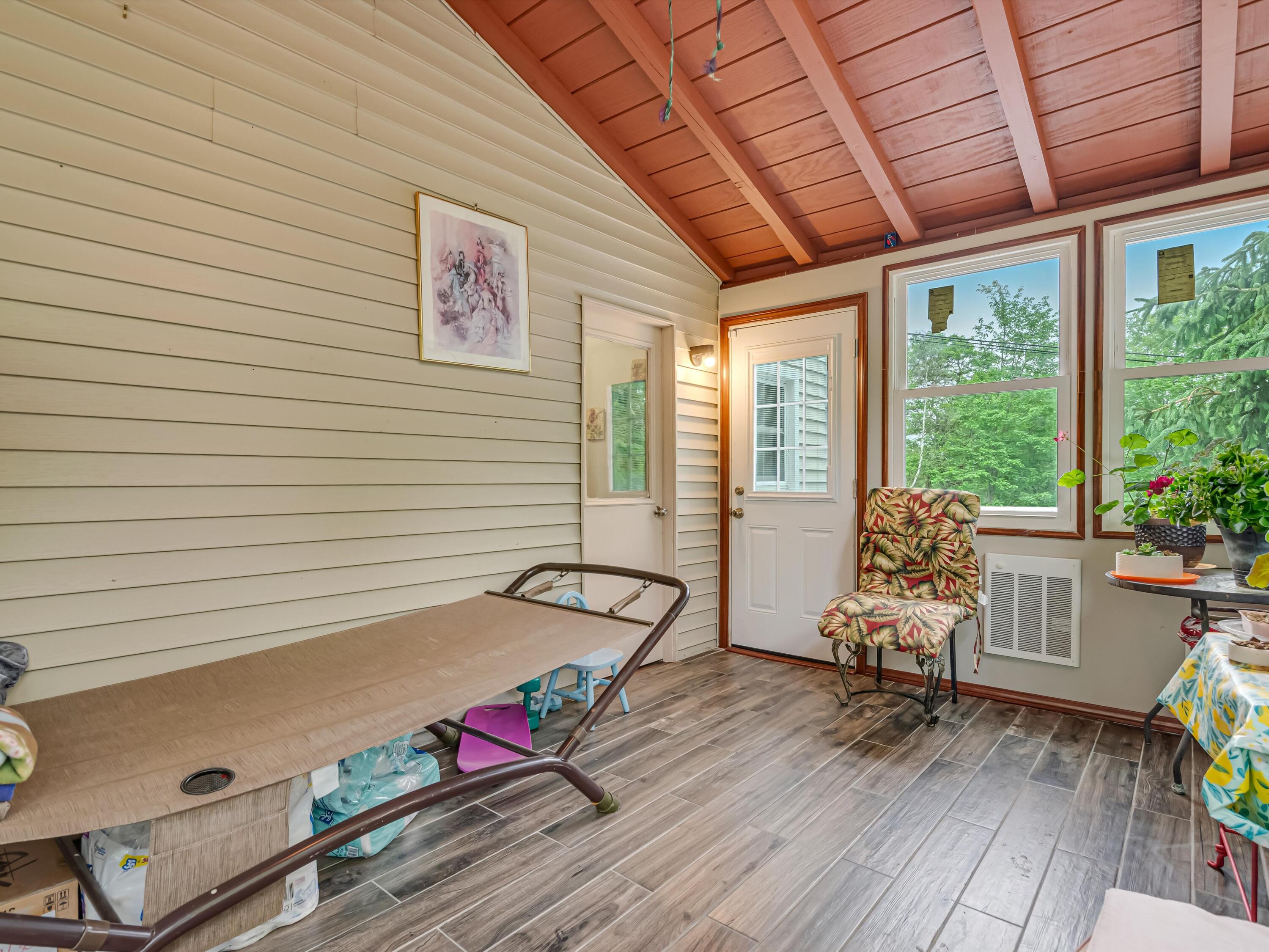 1651 Glade Drive, Long Pond, Pennsylvania image 35