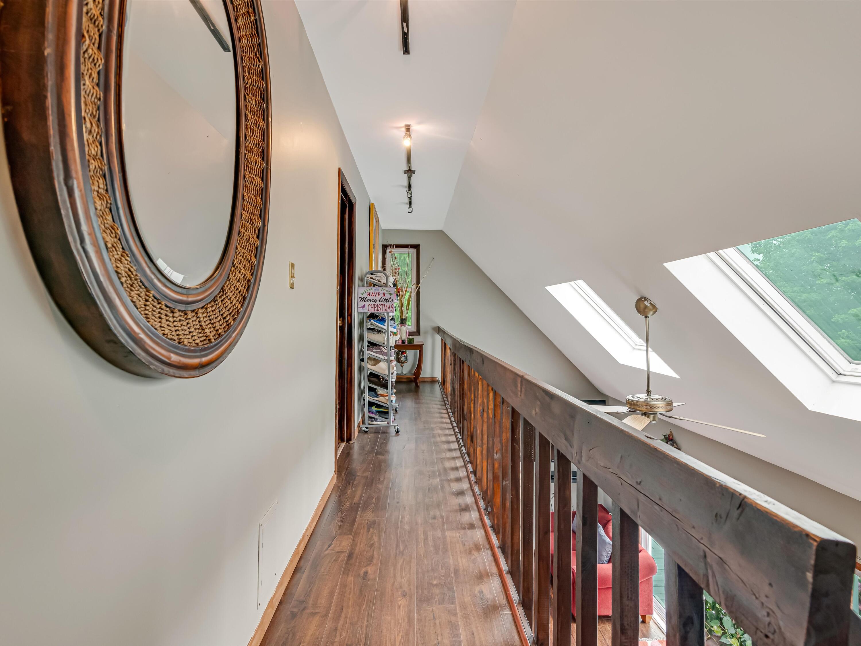 1651 Glade Drive, Long Pond, Pennsylvania image 37