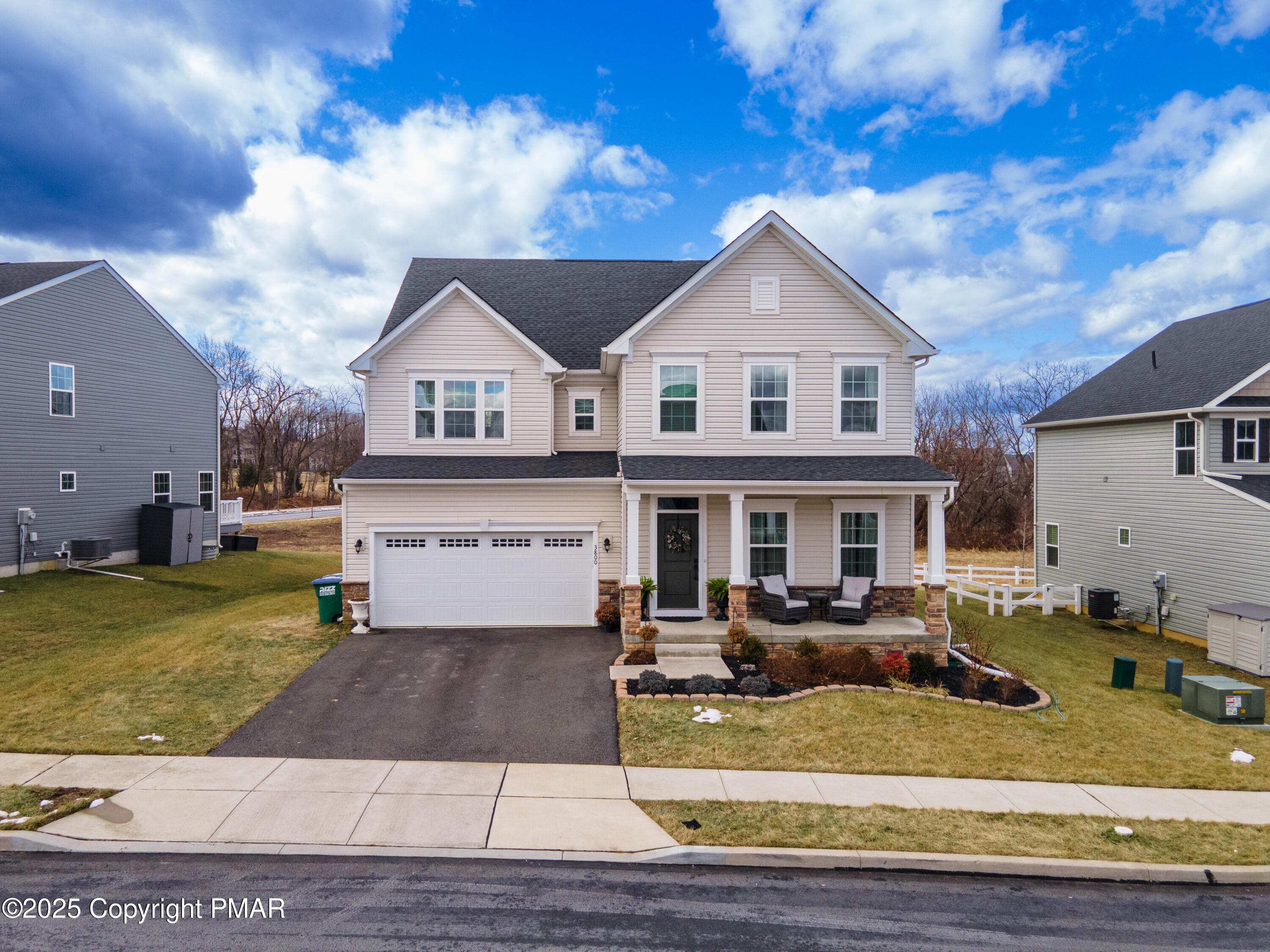 3800 Sweet Meadow Ct Ct, Macungie, Pennsylvania image 1