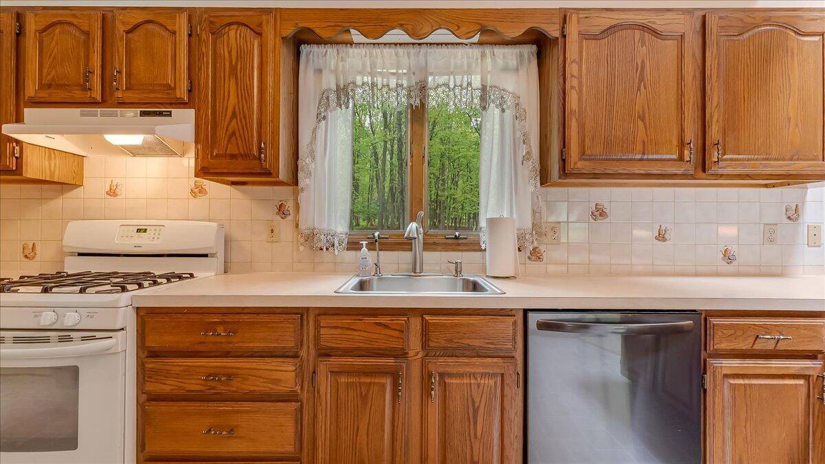 54 Indian Trail, Jim Thorpe, Pennsylvania image 12