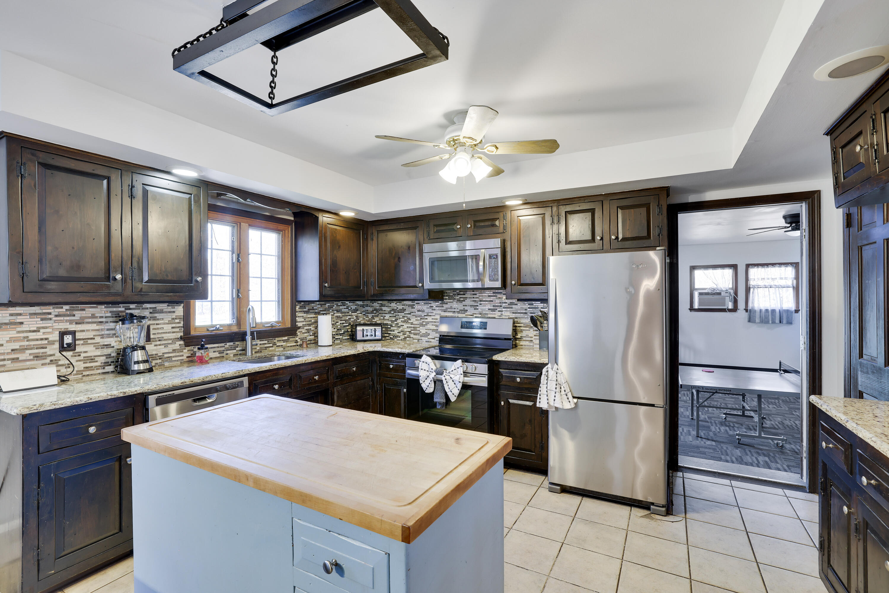 190 Robyn Lane, Pocono Lake, Pennsylvania image 15