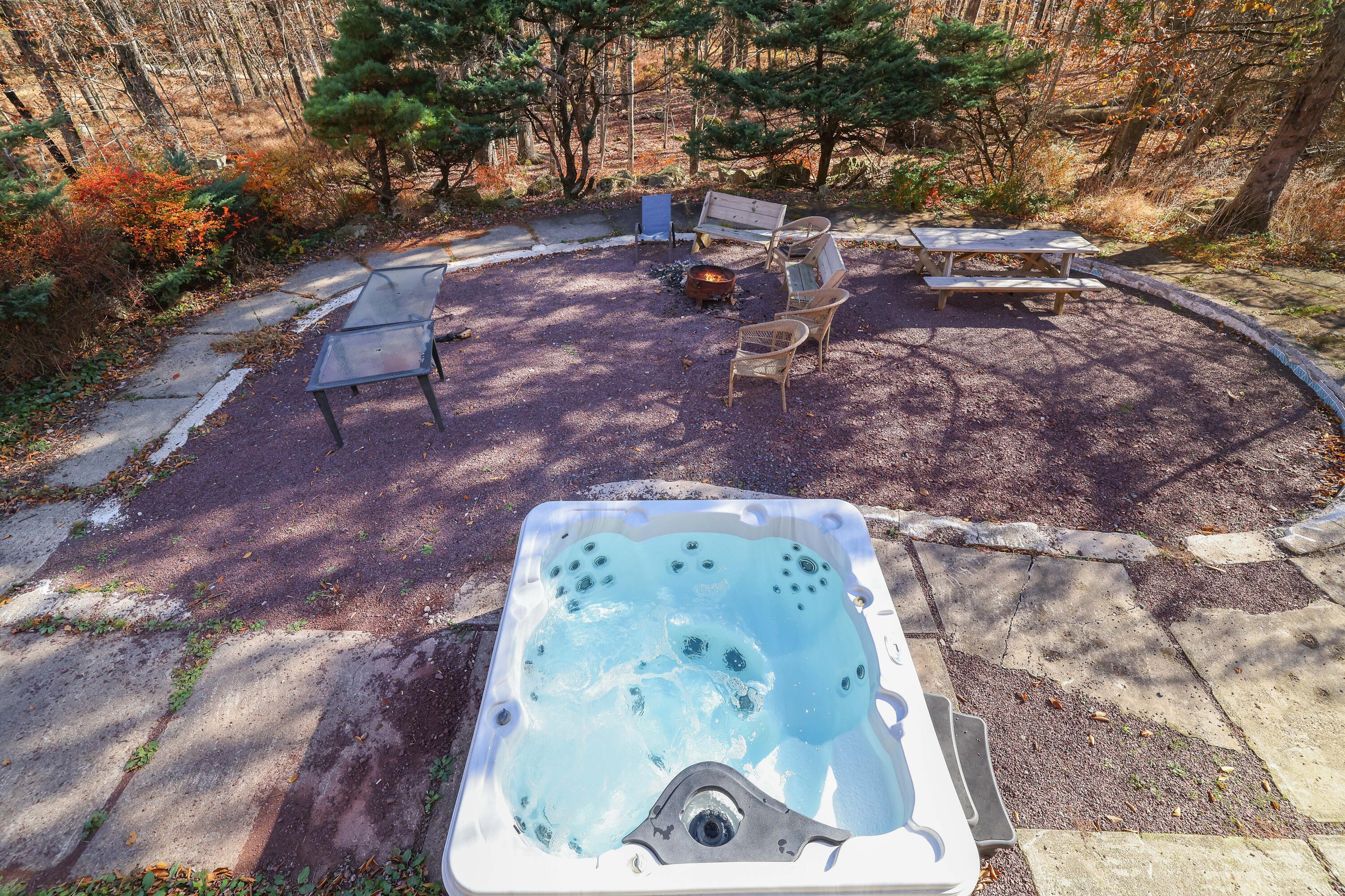 190 Robyn Lane, Pocono Lake, Pennsylvania image 5