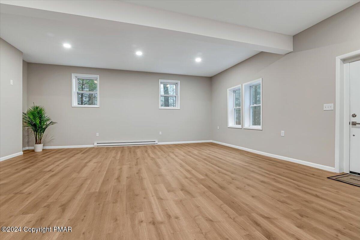 1563 Sullivan Trail, Tannersville, Pennsylvania image 48