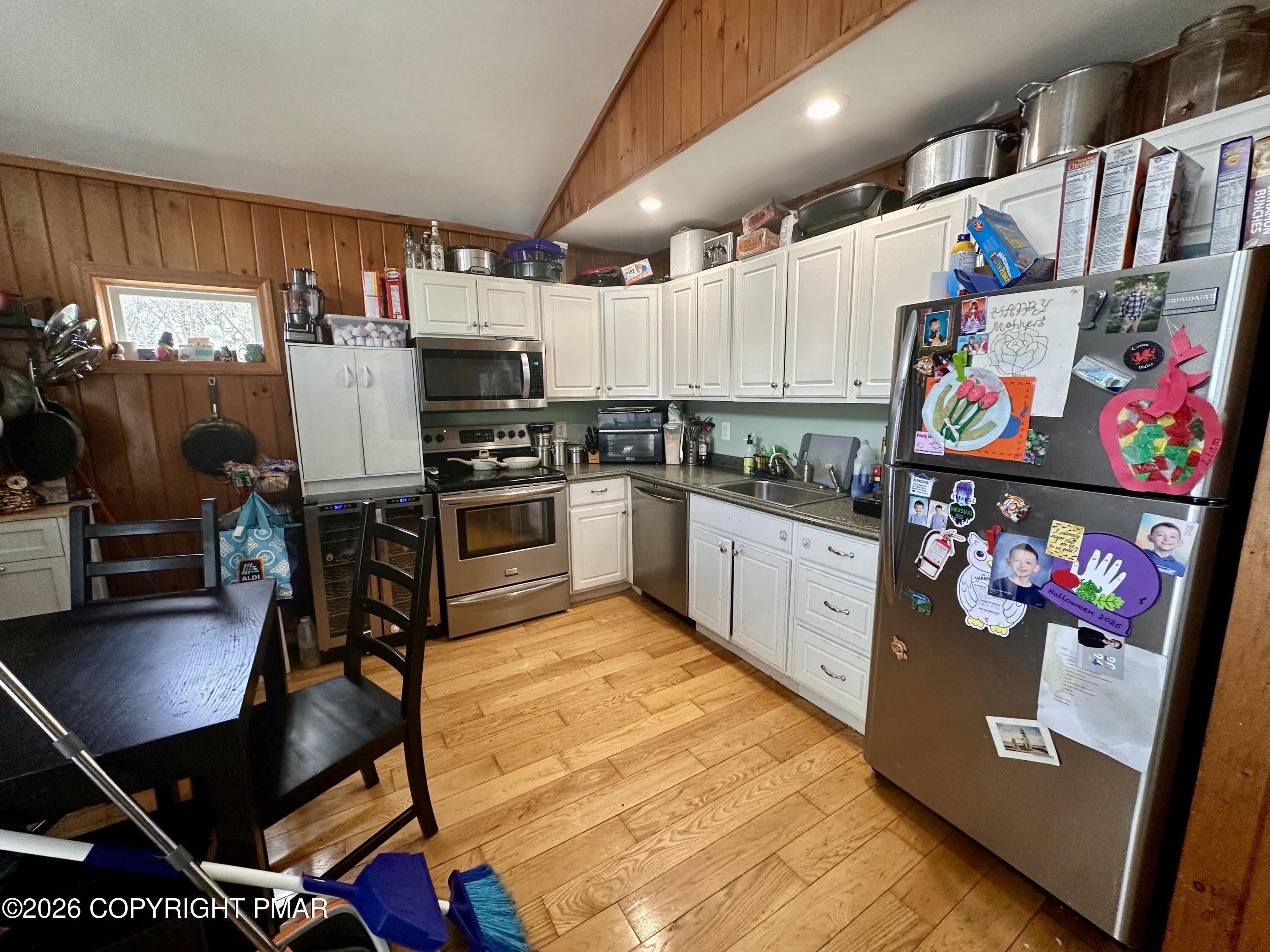 711 S Old Stage Road