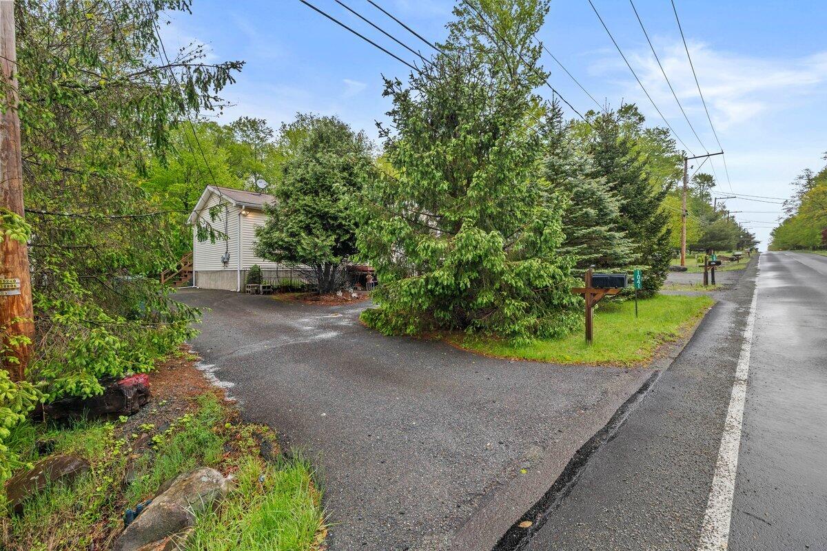 1041 Country Place Dr Drive