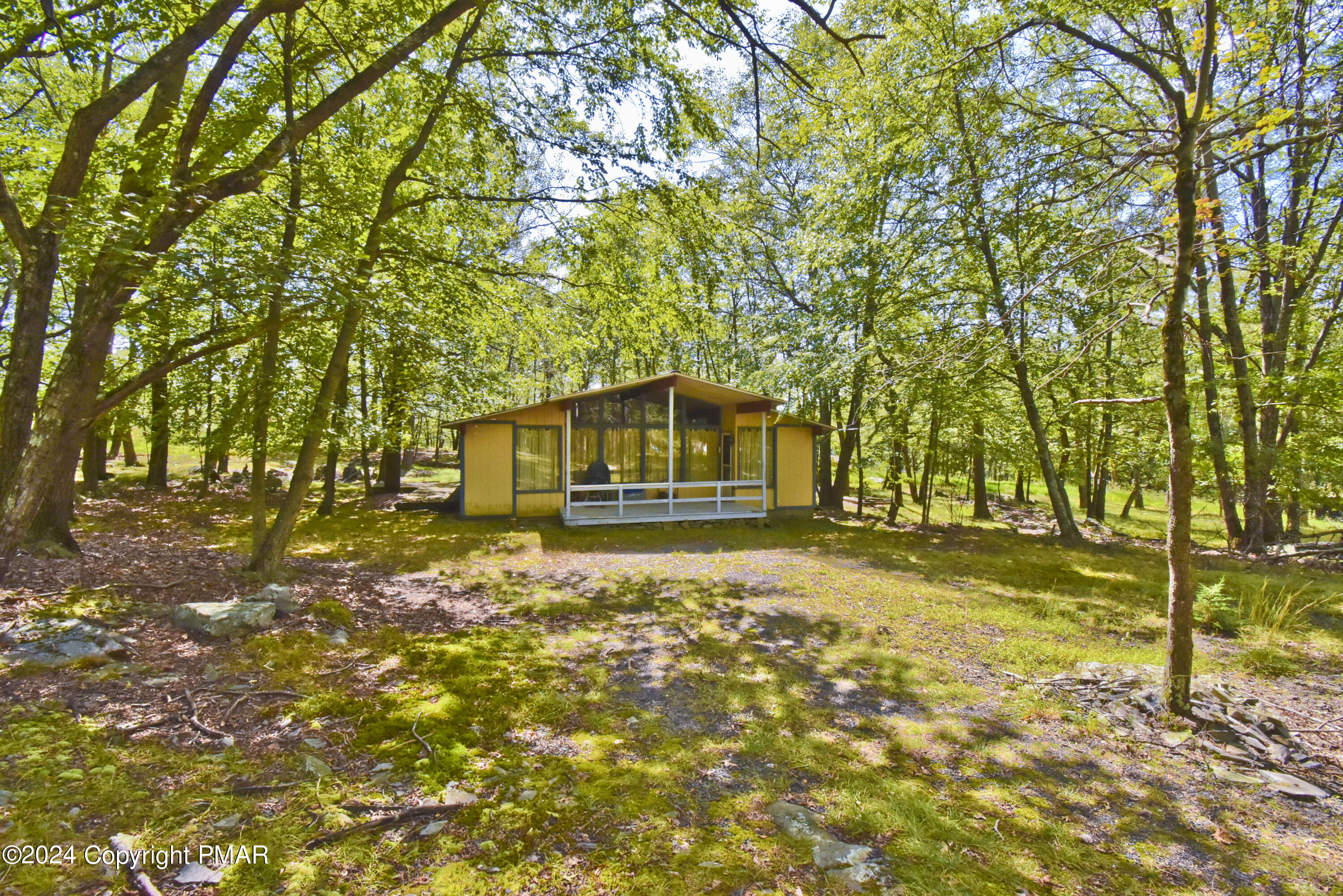 541 Hummingbird Court, Bushkill, Pennsylvania image 30
