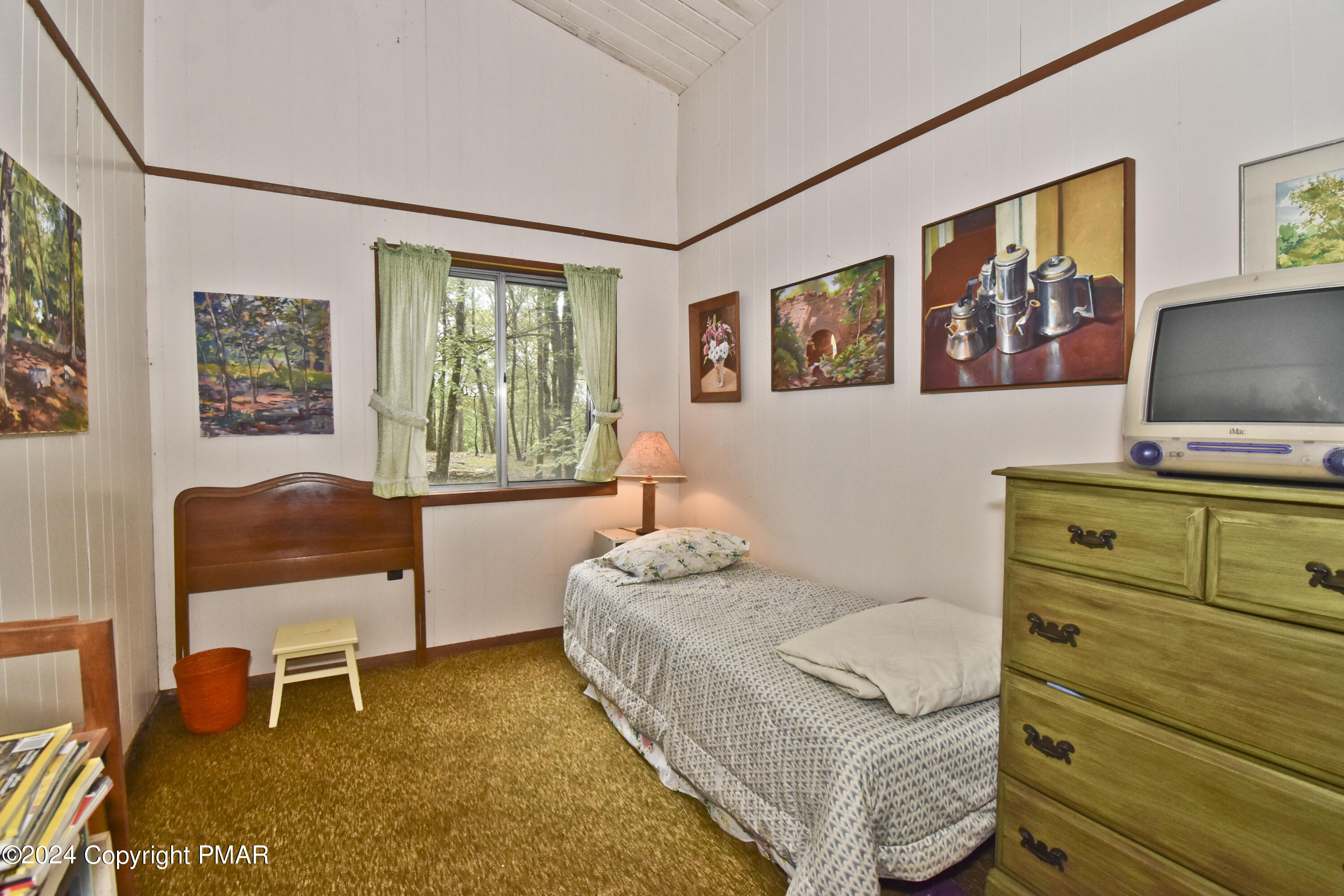 541 Hummingbird Court, Bushkill, Pennsylvania image 18