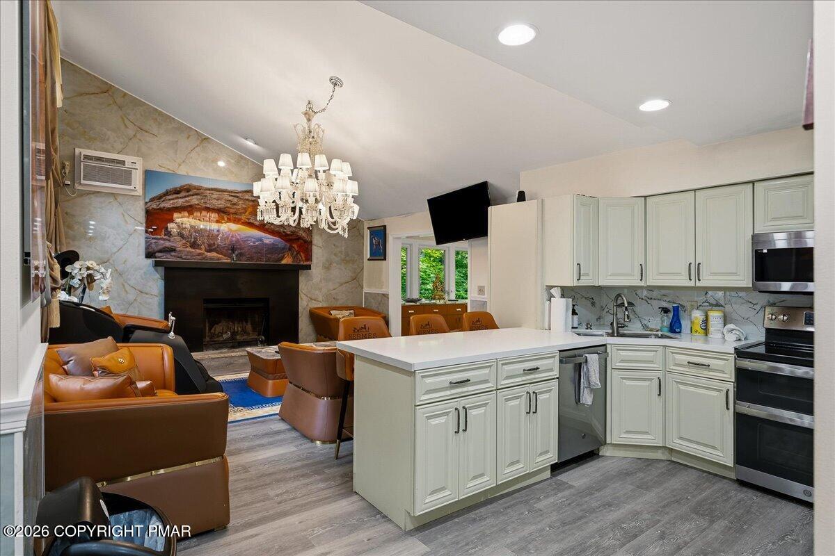3130 Delaware Circle