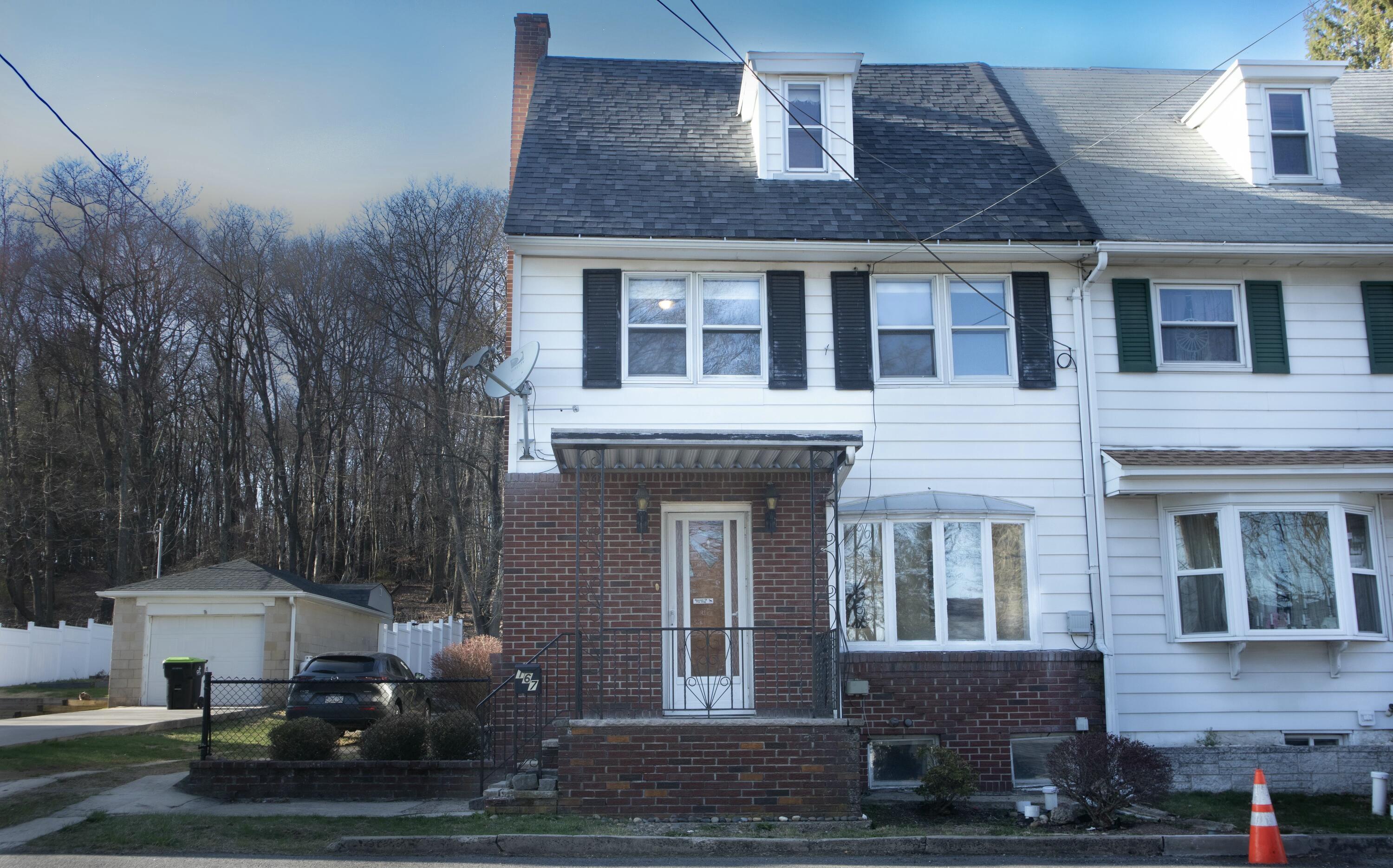 167 Weston Place, Shenandoah, Pennsylvania image 1
