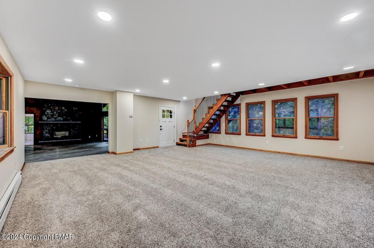 231 Tanglwood Drive, Greentown, Pennsylvania image 32