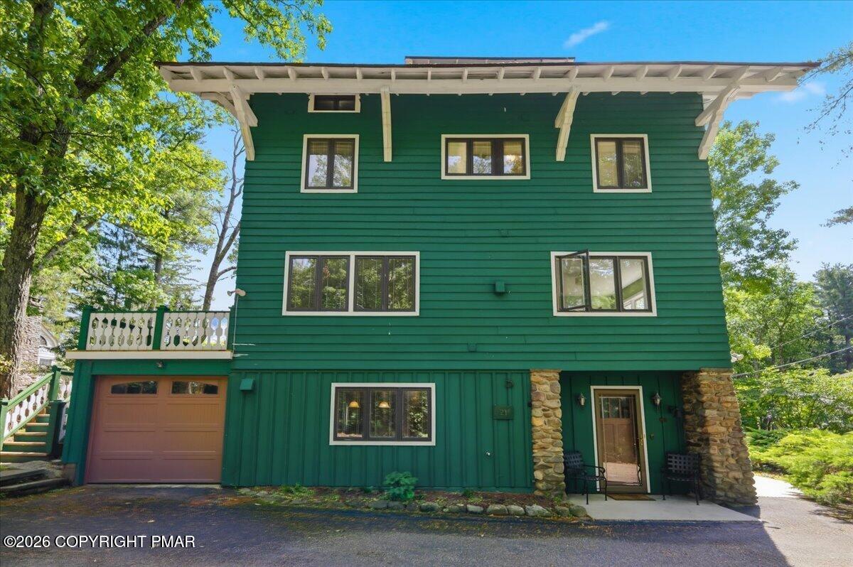 119 Falls Drive