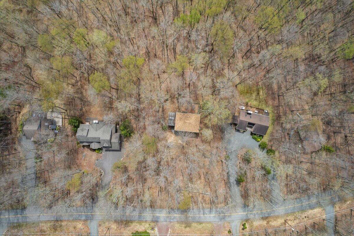 1232 Redwood Terrace, Pocono Pines, Pennsylvania image 14