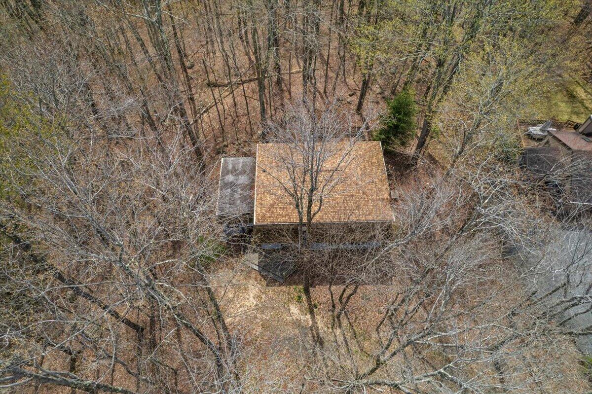 1232 Redwood Terrace, Pocono Pines, Pennsylvania image 12