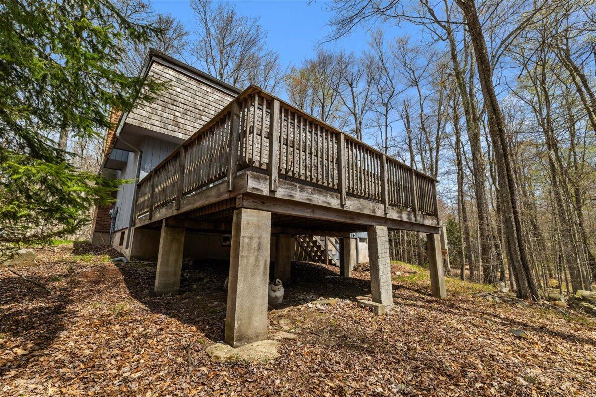 1232 Redwood Terrace, Pocono Pines, Pennsylvania image 8