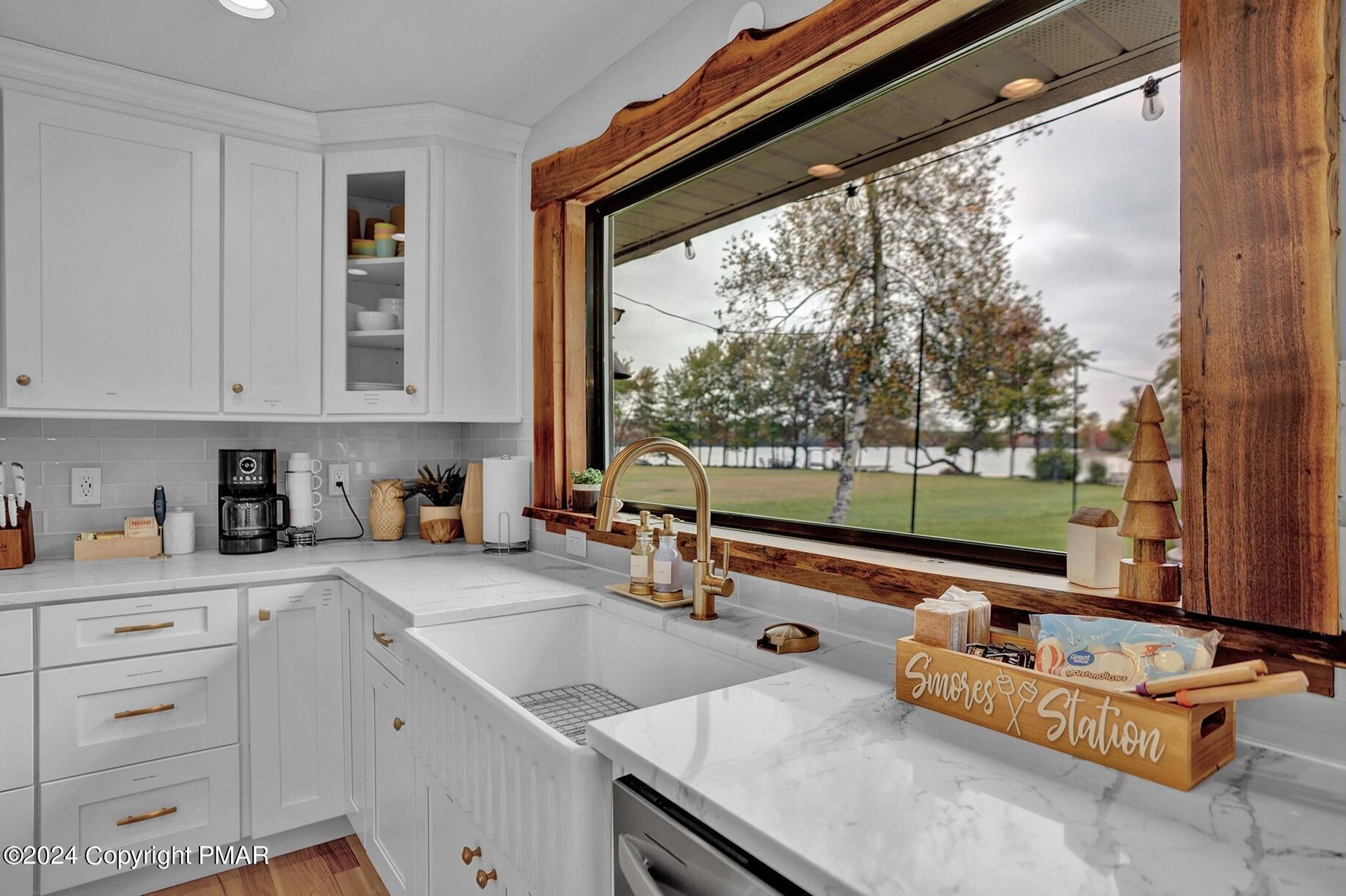 368 Stillwater Drive, Pocono Summit, Pennsylvania image 23