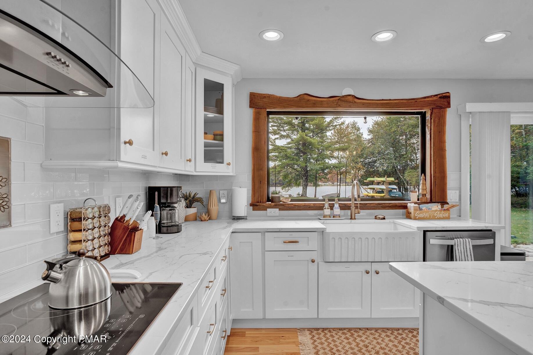 368 Stillwater Drive, Pocono Summit, Pennsylvania image 21