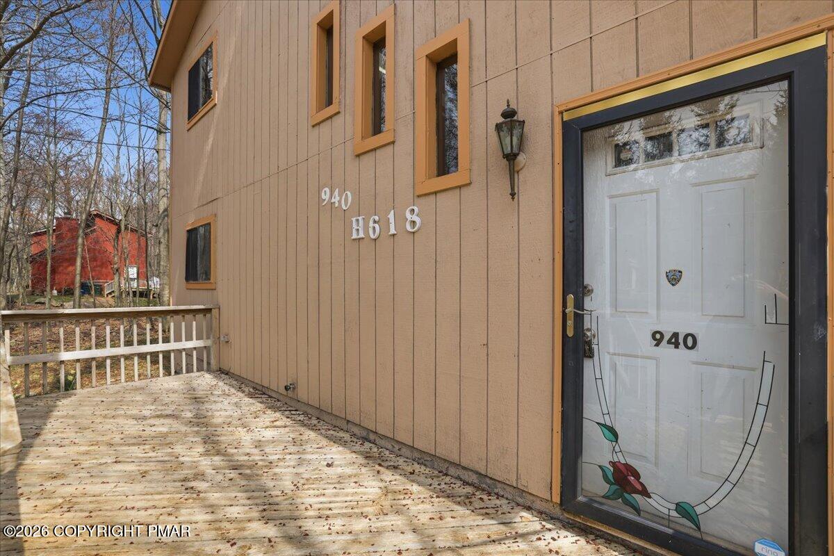 940 Country Place Drive