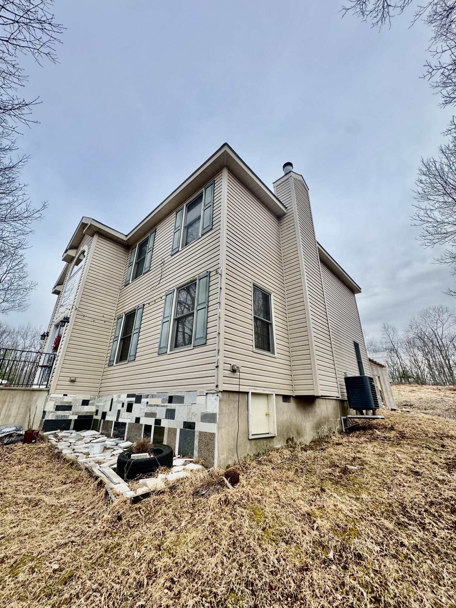 2685 Pocono Forested Drive, East Stroudsburg, Pennsylvania image 5